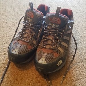 North face sneakers